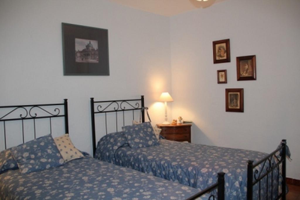 B&B Cascina Santa גאבי חדר תמונה